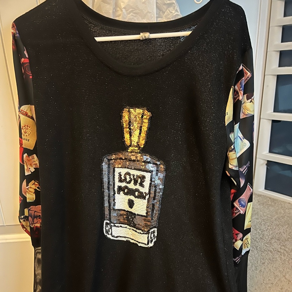 Fashion Parfum Shirt Dress Sz MD/LG